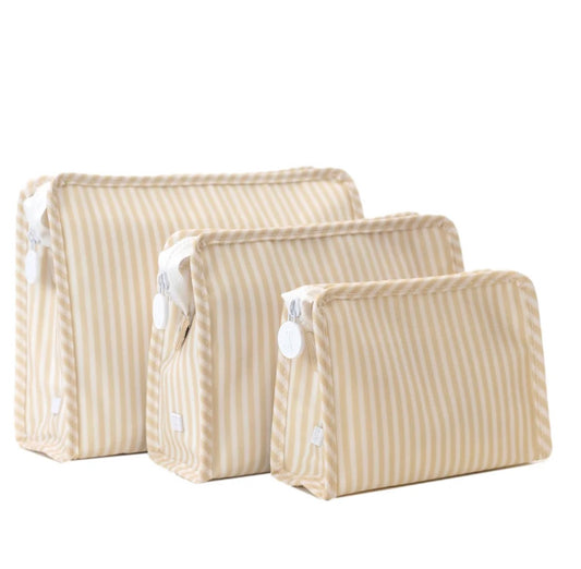 Summer Designs Medium TRVL Roadie